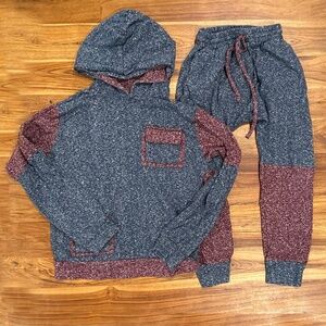 Kids Maison de Mini Hoodie and Jogger Set Size M